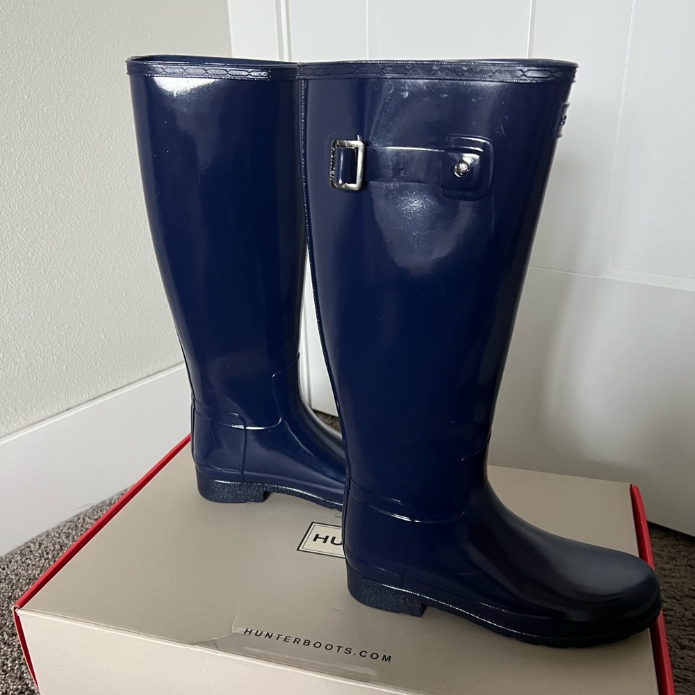 Hunter Navy Gloss Tall Women's Rain Boots with Side Buckle